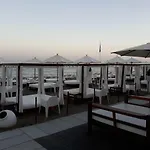 Oasis شقة
